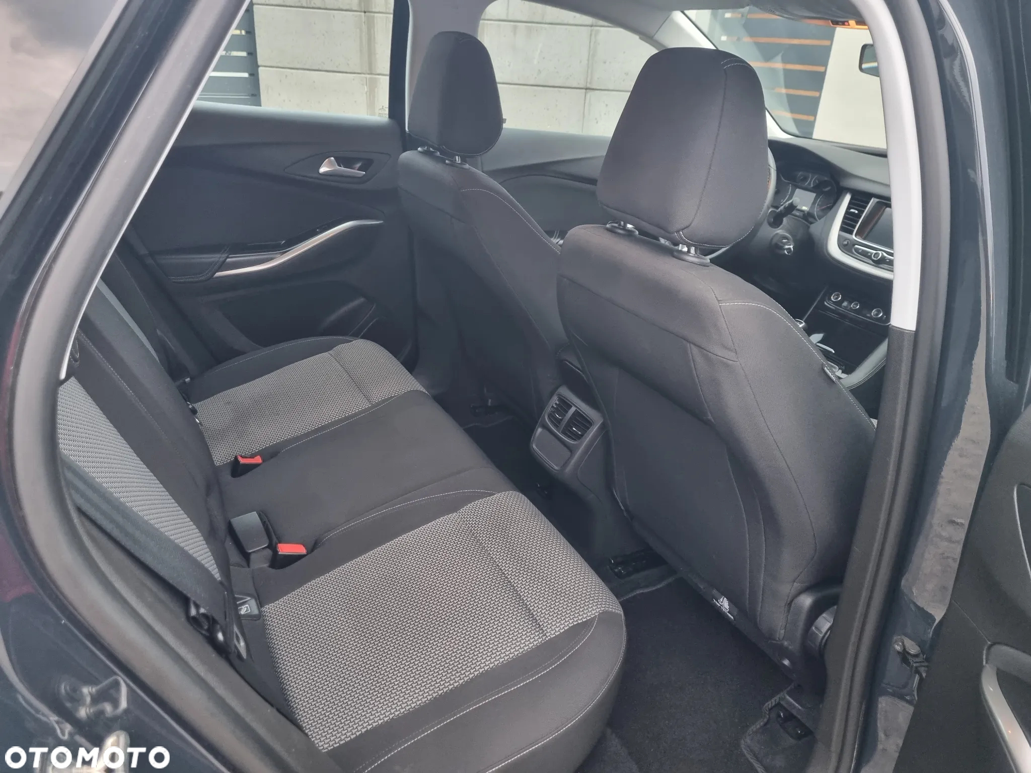 Opel Grandland X 1.2 Start/Stop Color Line - 8