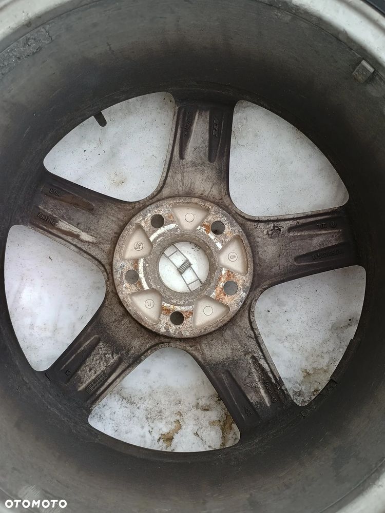 Volkswagen Golf 1.9 TDI Trendline - 31