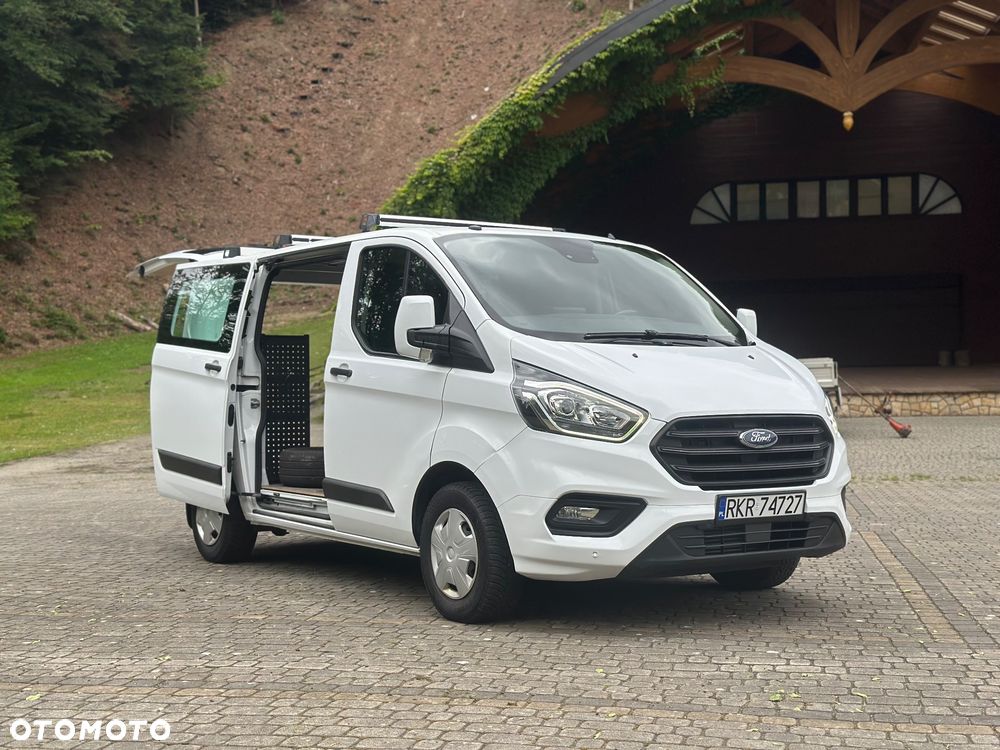 Ford Transit Custom - 11