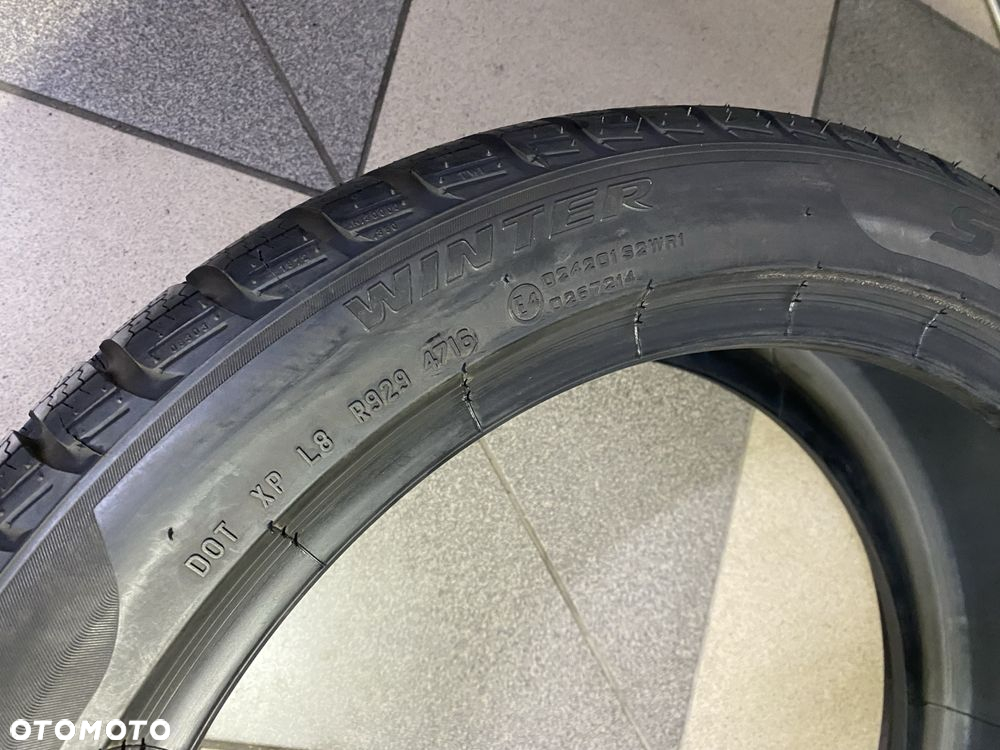 Opony Zimowe Pirelli Sottozero 3 Winter Run Flat  225/45 R19 96V 4szt - 2