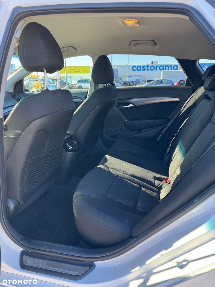 Hyundai i40 1.7 CRDi Comfort + - 28