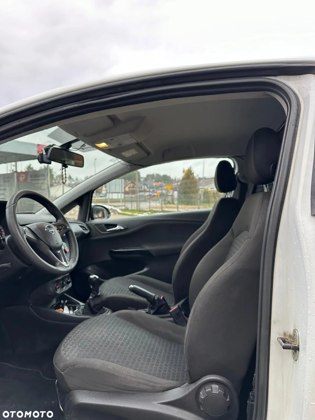 Opel Corsa - 10