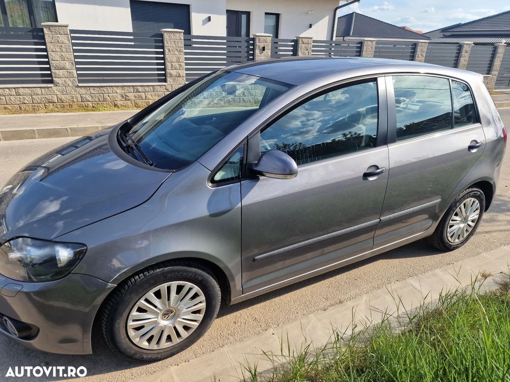 Volkswagen Golf Plus - 16