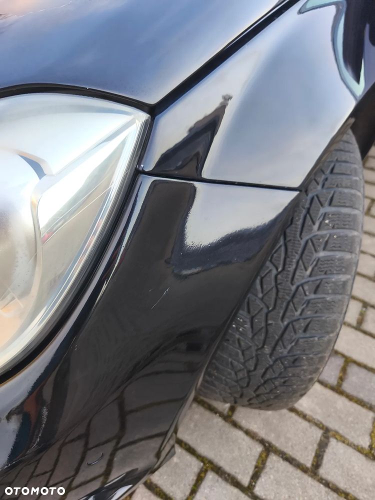 Mercedes-Benz Klasa C 180 CGI BlueEff Avantgarde - 23