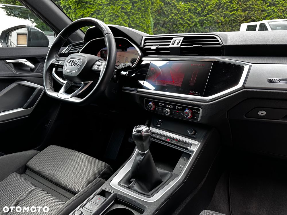 Audi Q3 Sportback 35 TDI S line - 14