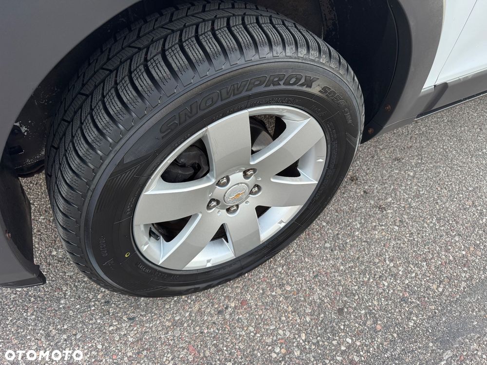 Chevrolet Captiva 2.4 FWD LT - 10