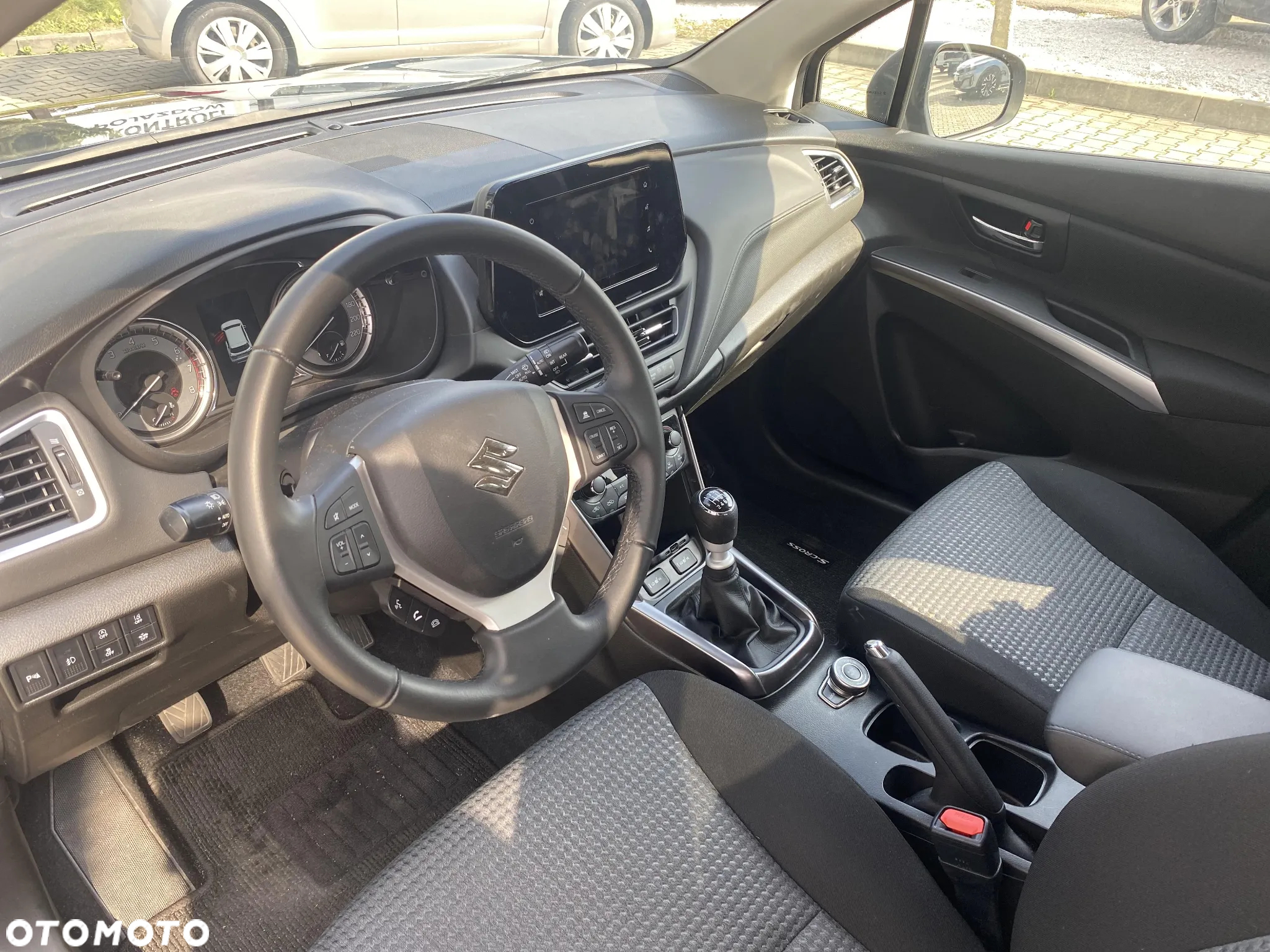 Suzuki SX4 S-Cross 1.4 SHVS Premium 4WD - 9
