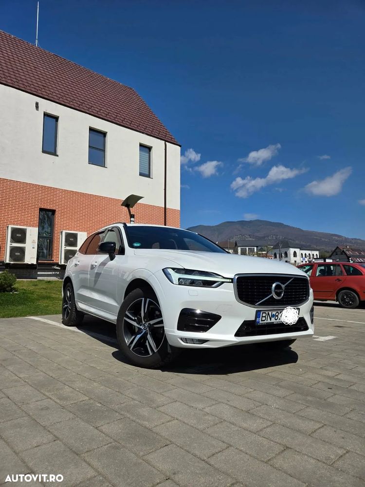 Volvo XC 60 B5 MHEV AWD R-Design - 1