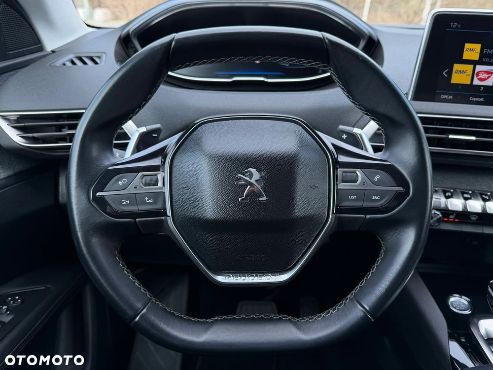 Peugeot 3008 1.6 PureTech GPF Allure S&S EAT8 - 22