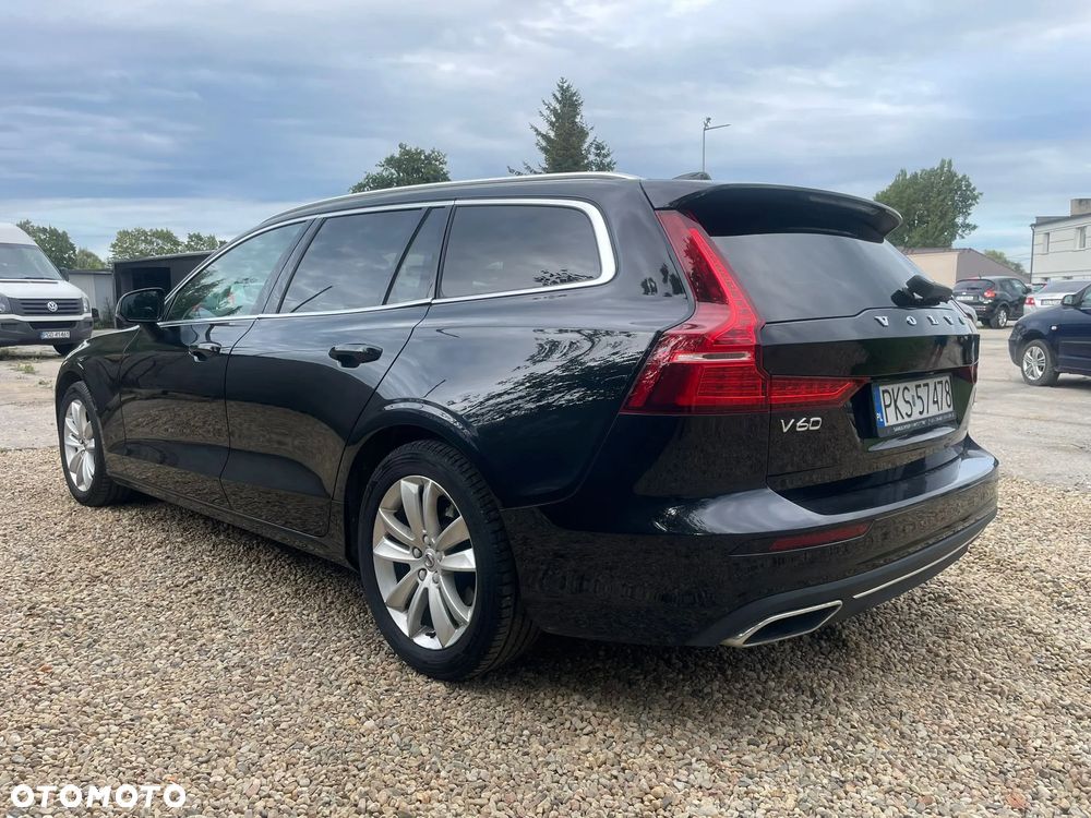 Volvo V60 D3 SCR Momentum - 4