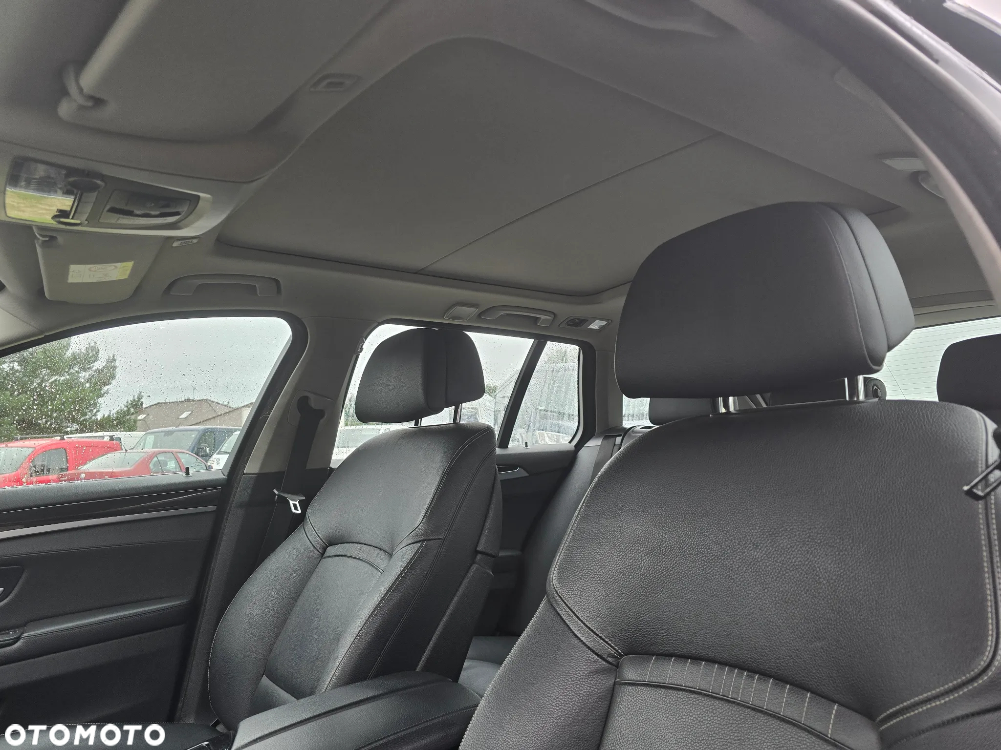 BMW Seria 5 530d Touring Luxury Line - 7