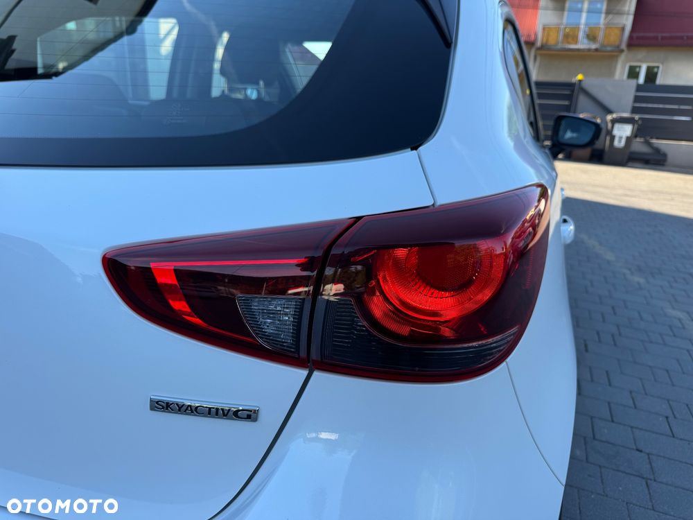 Mazda 2 SKYACTIV-G 90 White Edition - 40