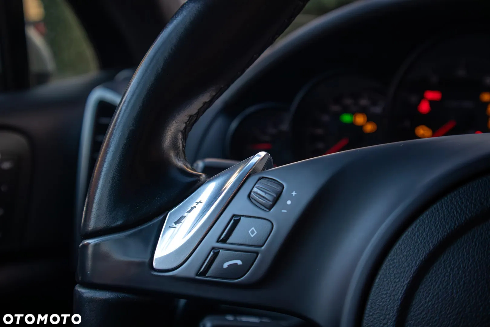 Porsche Cayenne - 23