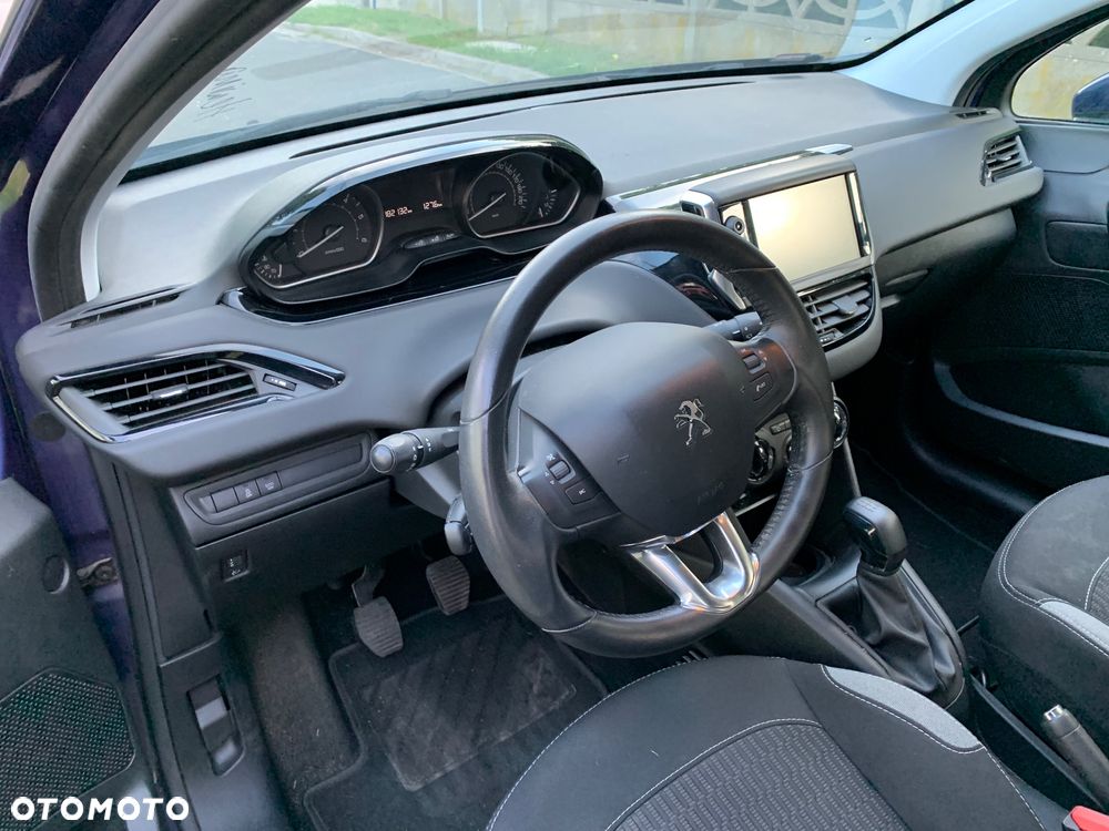 Peugeot 208 1.6 BlueHDi Active S&S - 36