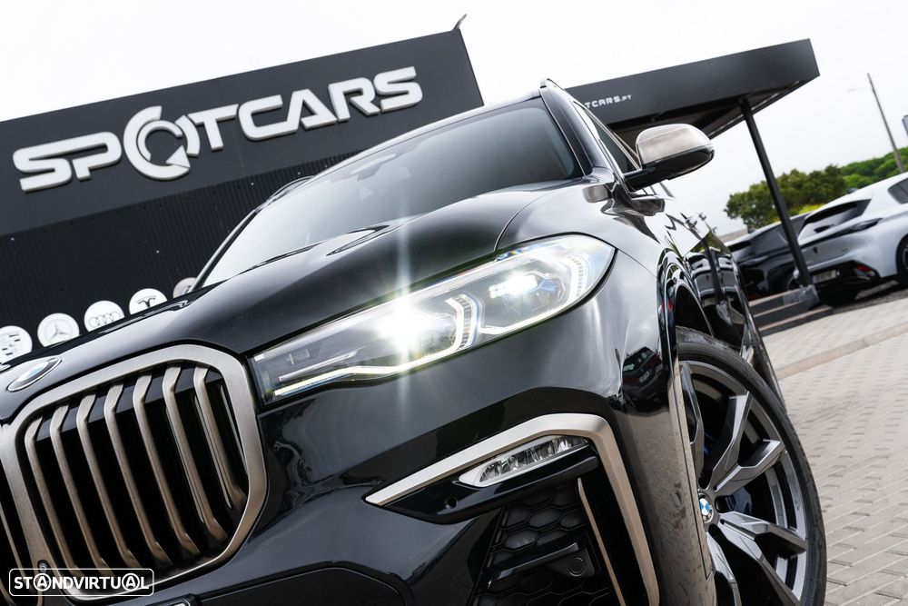 BMW X7 M50d — photo 5