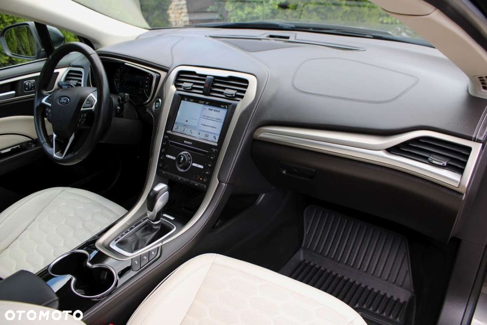 Ford Mondeo Vignale 2.0 TDCi Bi-Turbo PowerShift - 12