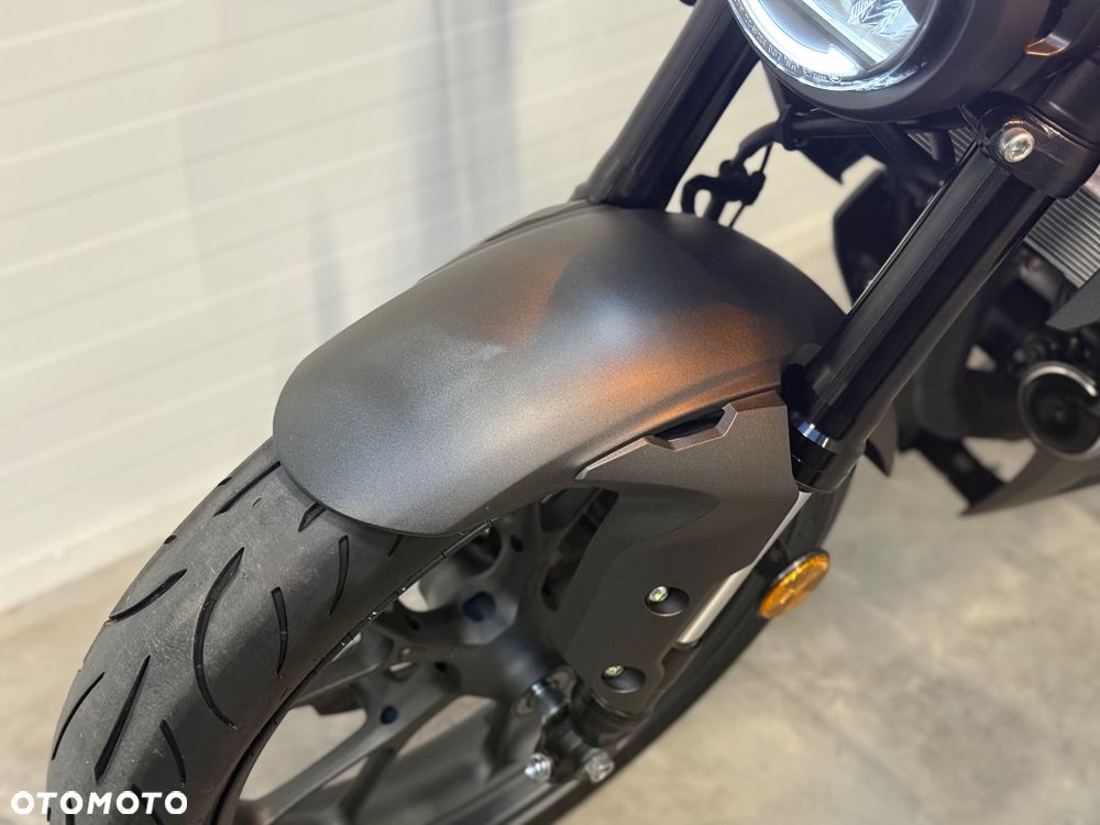 Honda CB - 22