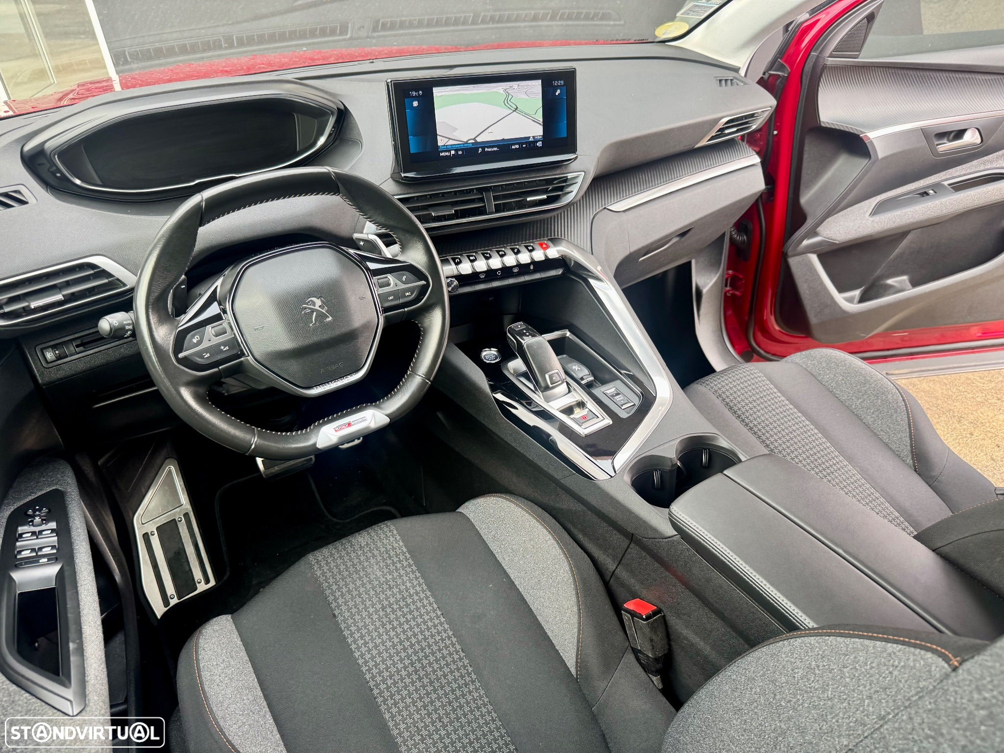Peugeot 3008 1.5 BlueHDi GT EAT8 - 34