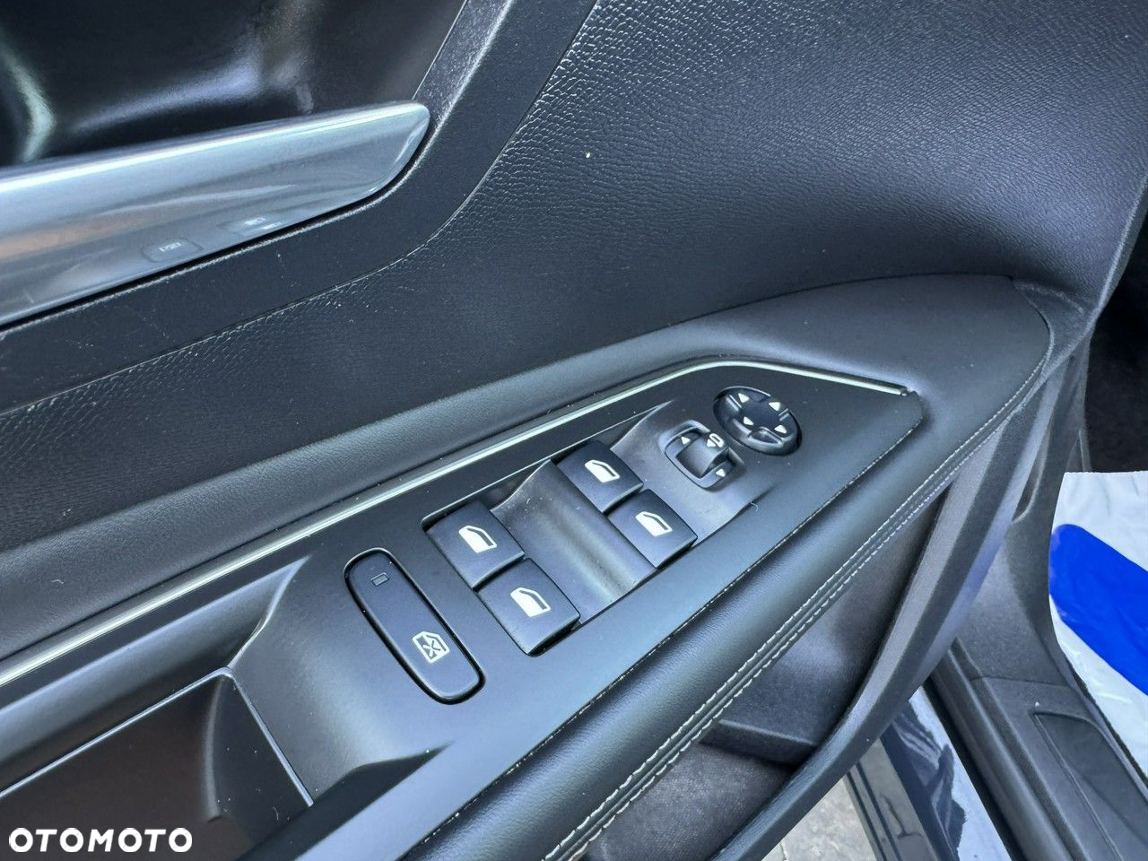 Peugeot 3008 PureTech 130 Stop & Start GPF Active - 17