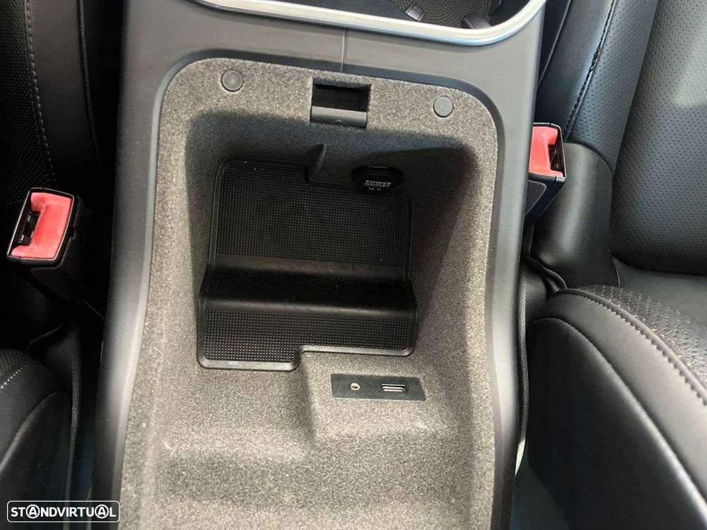 Porsche Cayenne Standard - 39