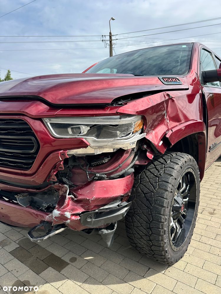 RAM 1500 5.7 Crew Cab Limited - 33