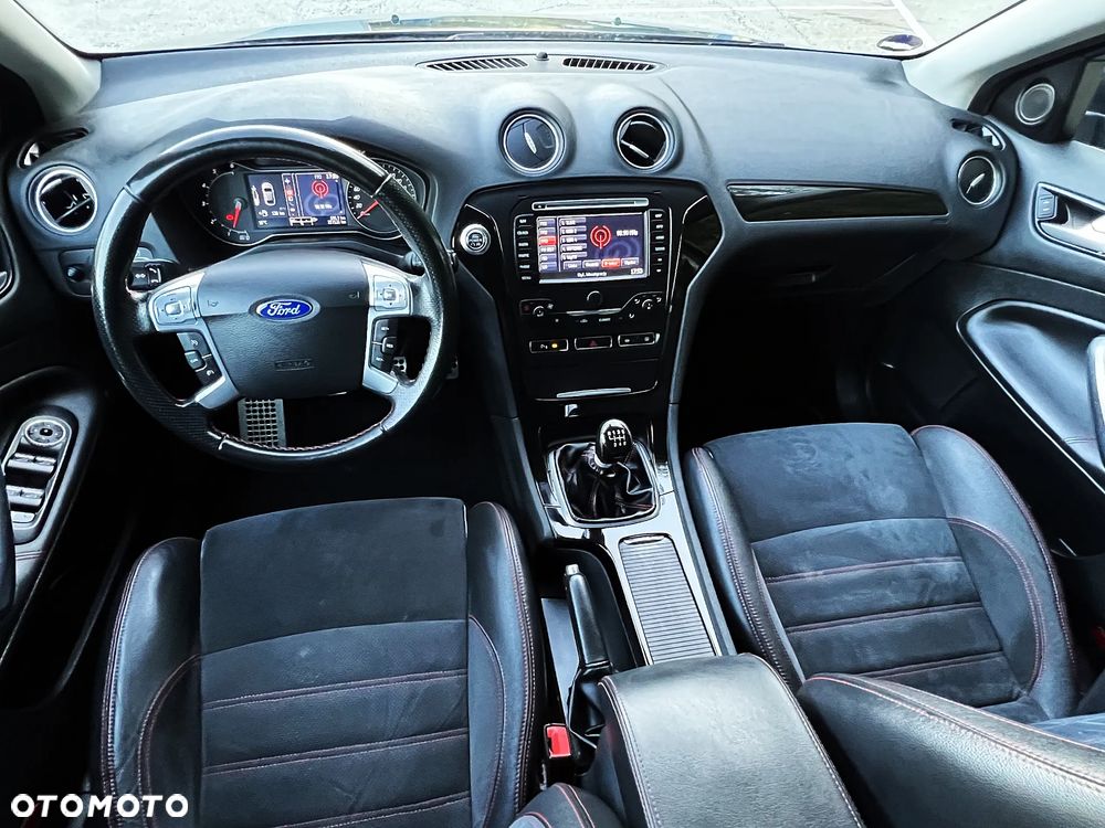 Ford Mondeo 2.0 TDCI Titanium X - 4