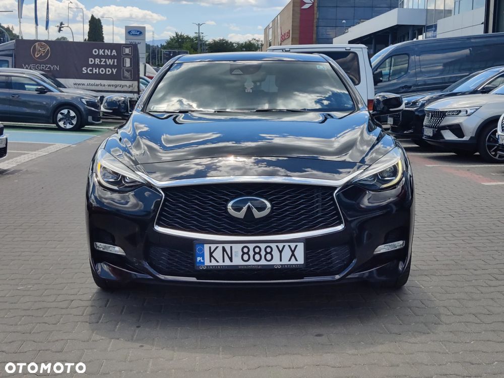 Infiniti Q30 2.2d Sport AWD 7DCT - 3
