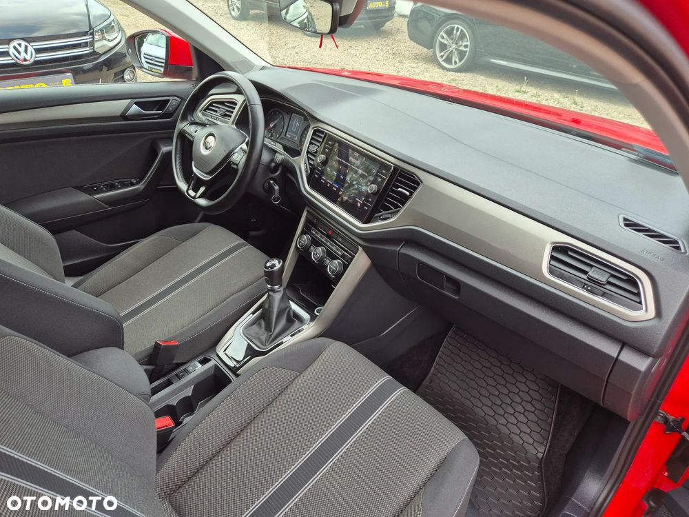 Volkswagen T-Roc 1.0 TSI Active - 25