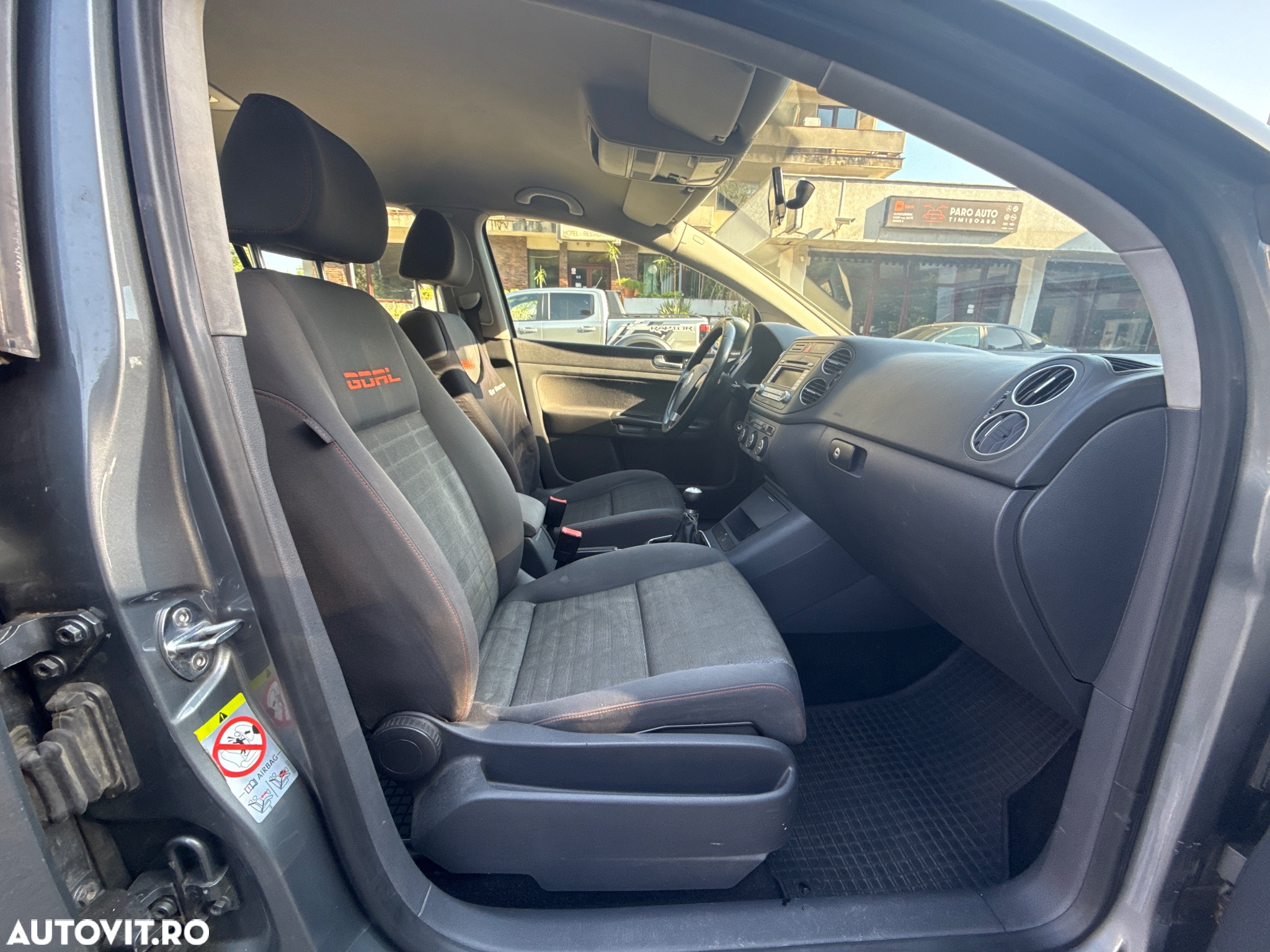 Volkswagen Golf Plus 1.9 TDI Sportline DPF - 13