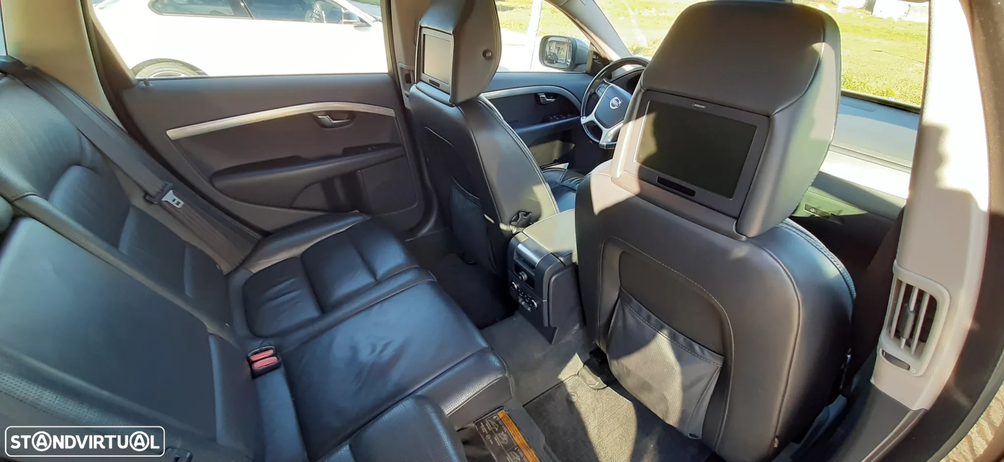 Volvo XC 70 2.0 D3 Drive Summum - 7