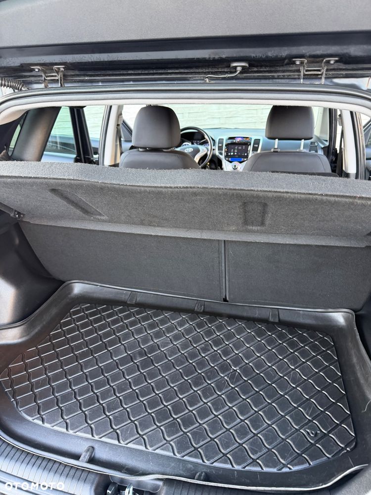 Hyundai ix20 1.4 Premium - 8