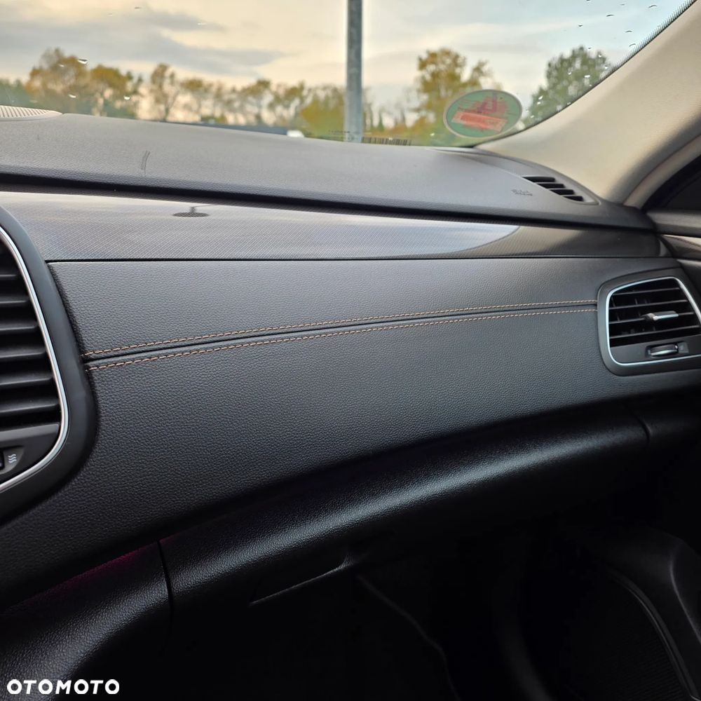 Renault Talisman 1.6 Energy TCe Limited EDC - 26