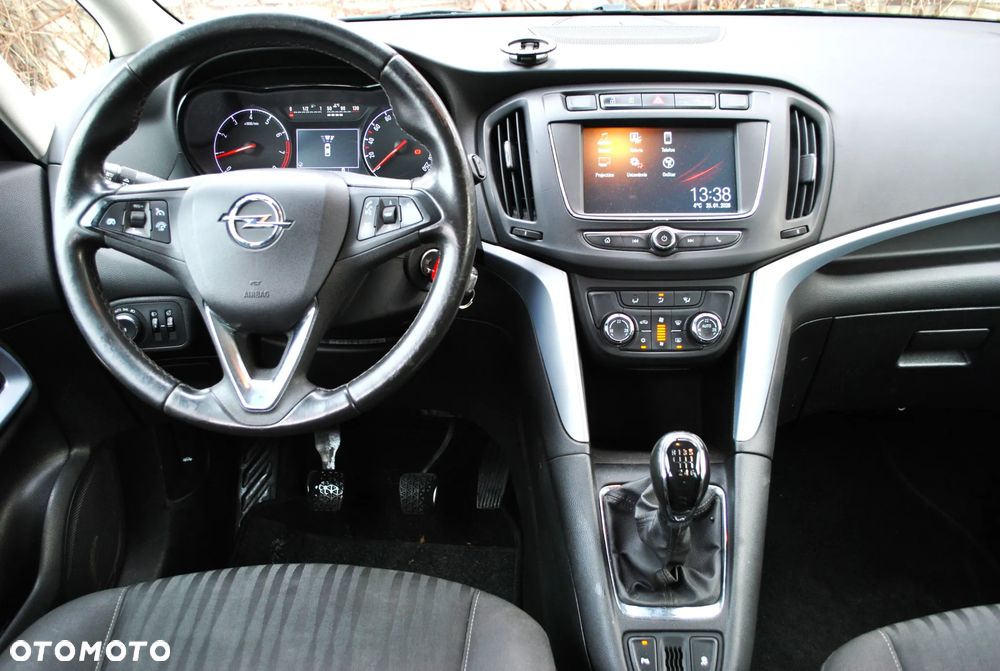 Opel Zafira 2018