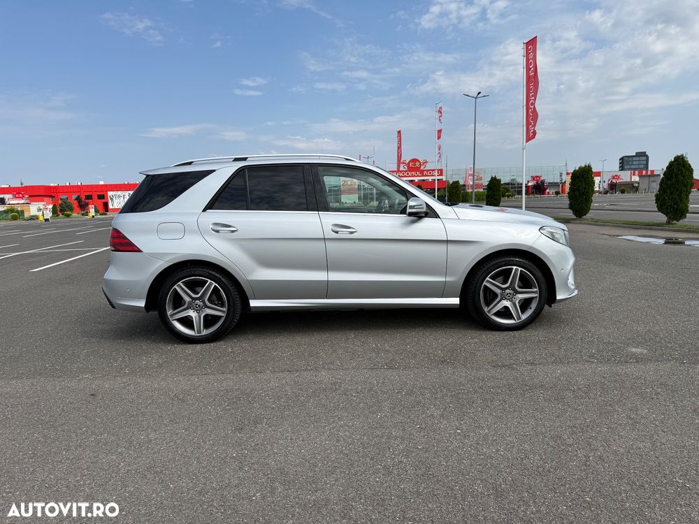 Mercedes-Benz GLE 350 d 4Matic 9G-TRONIC AMG Line - 14