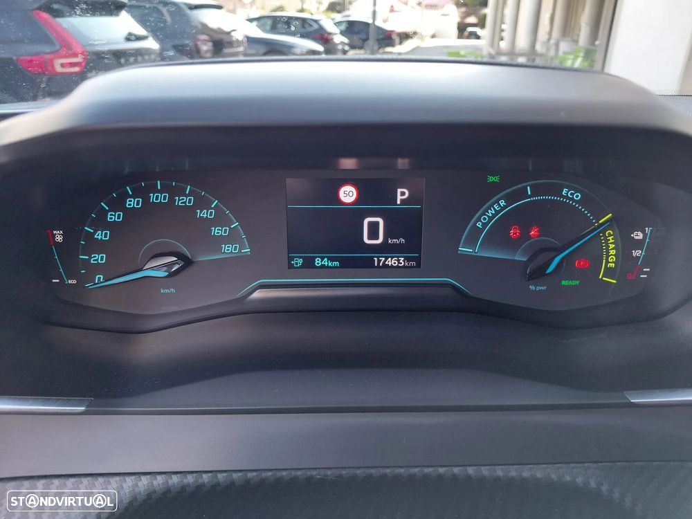 Peugeot e-2008 54 kWh Active - 9