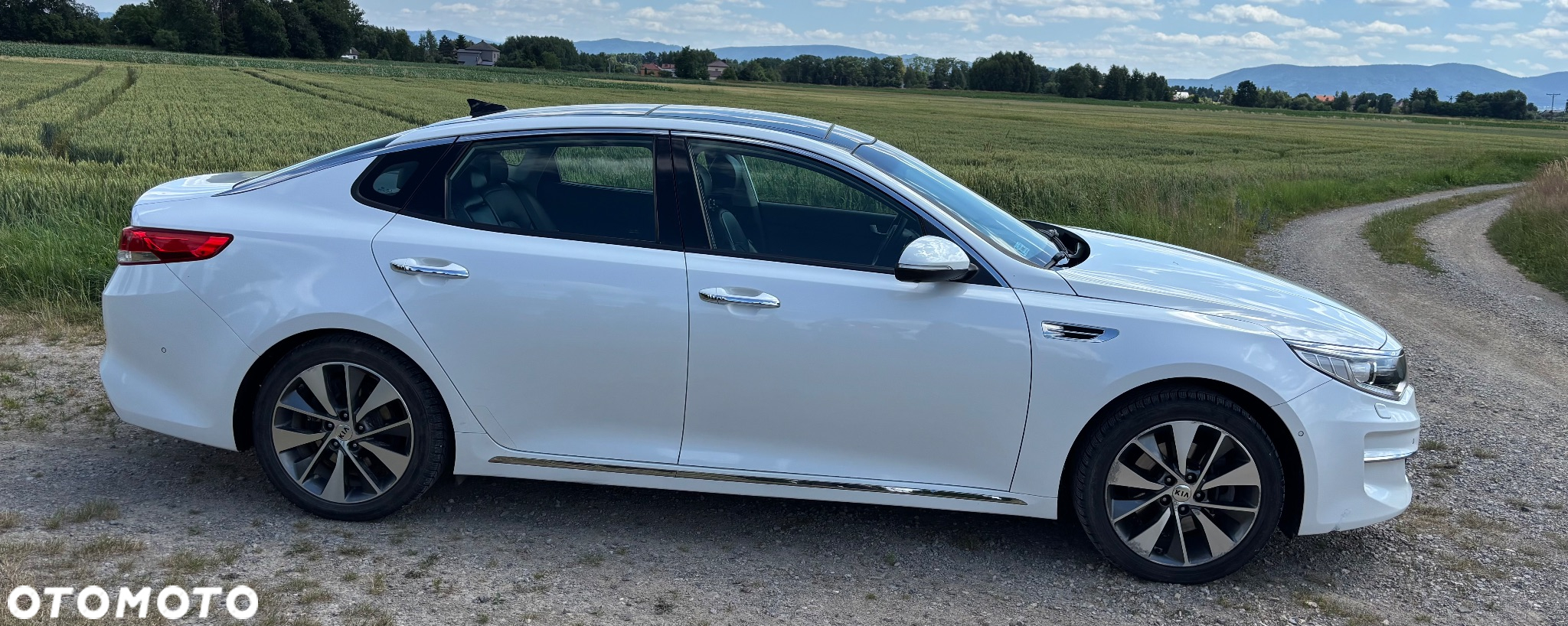 Kia Optima 1.7 CRDI DCT Business Supreme - 4