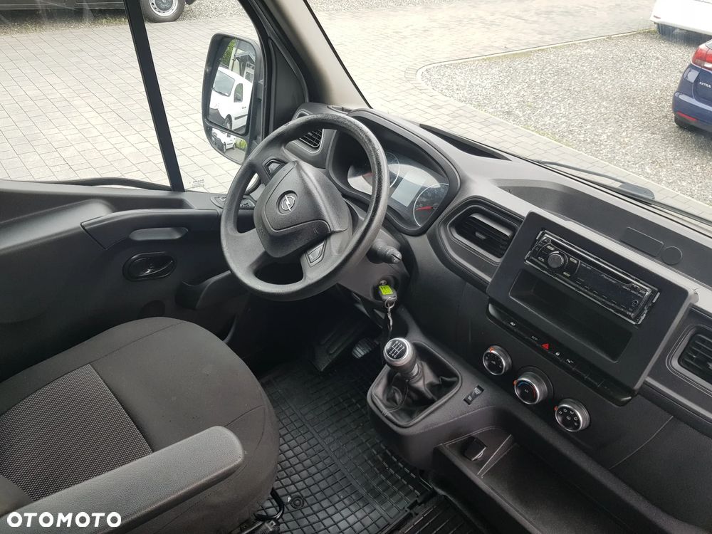 Opel Movano 2.3dCi   2.3CDTI L3H2 3.5t 135KM FWD 4d master - 12