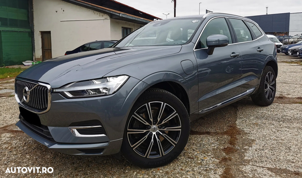 Volvo XC 60 T8 AWD Recharge Geartronic Inscription Expression