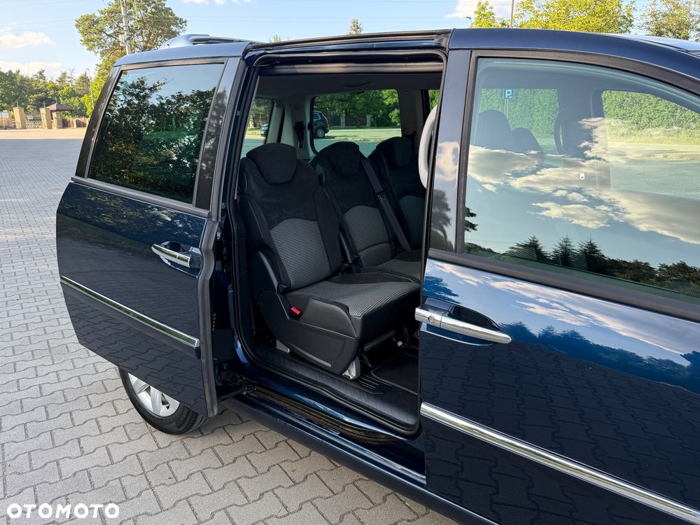 Peugeot 807 HDi 160 Allure - 18