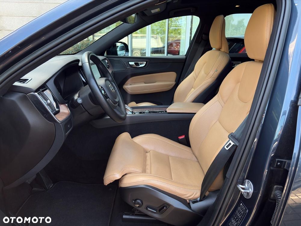 Volvo XC 60 - 11