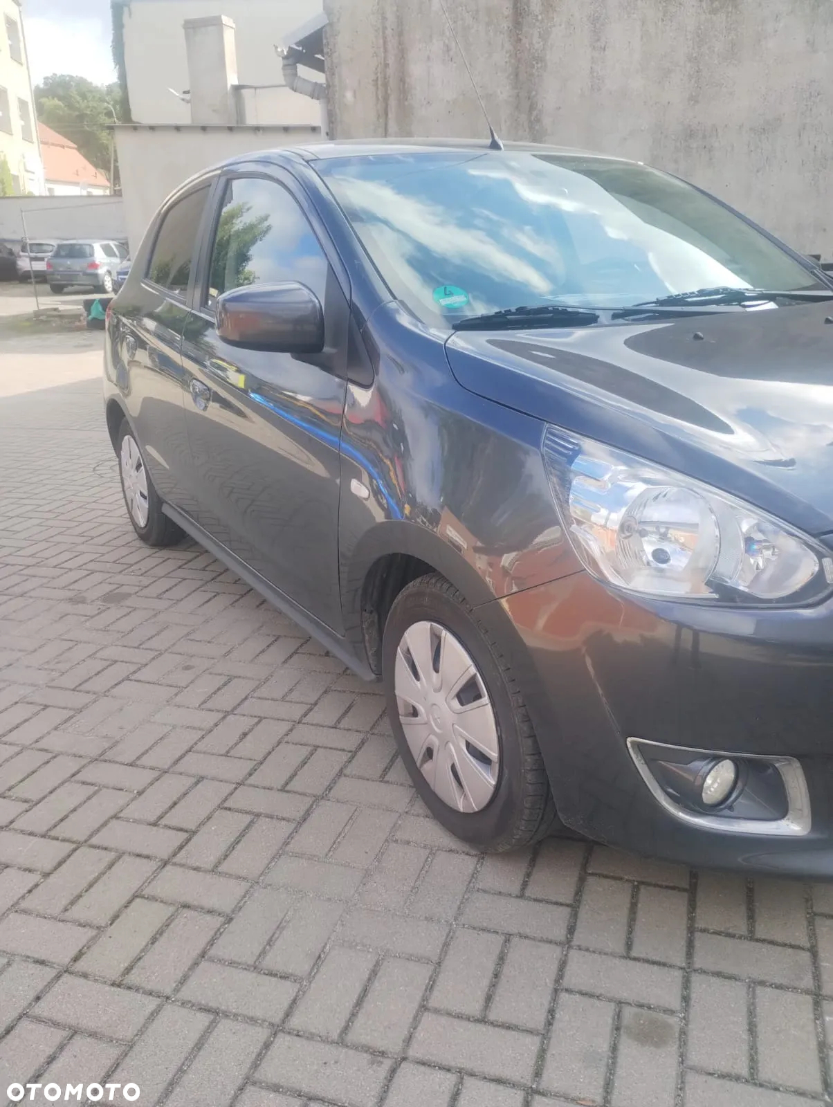 Mitsubishi Space Star 1.2 AS&G Intense - 2