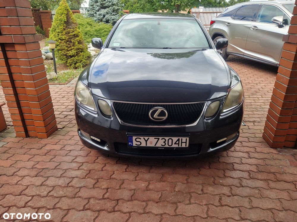 Lexus GS - 1