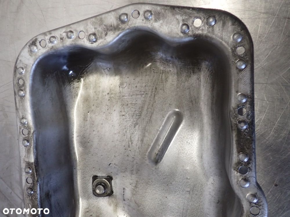 MISA OLEJOWA RENAULT LAGUNA 2.2 - 9