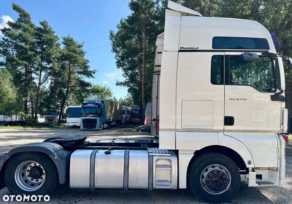 MAN TGX 18.440 XXL MANUAL KLIMA WEBASTO STANDKLIMA 2xALUTANK LODÓWKA SPOJLERY 960000km EURO 5 2009r ŁADNY - 4