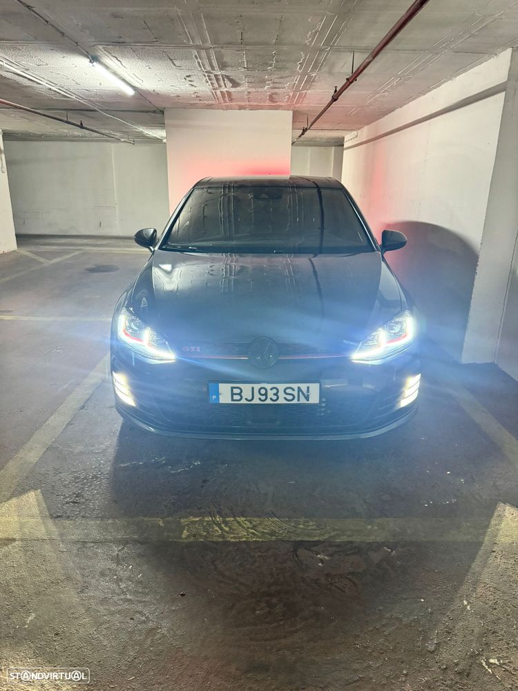 VW Golf GTI Performance BlueMotion DSG - 9