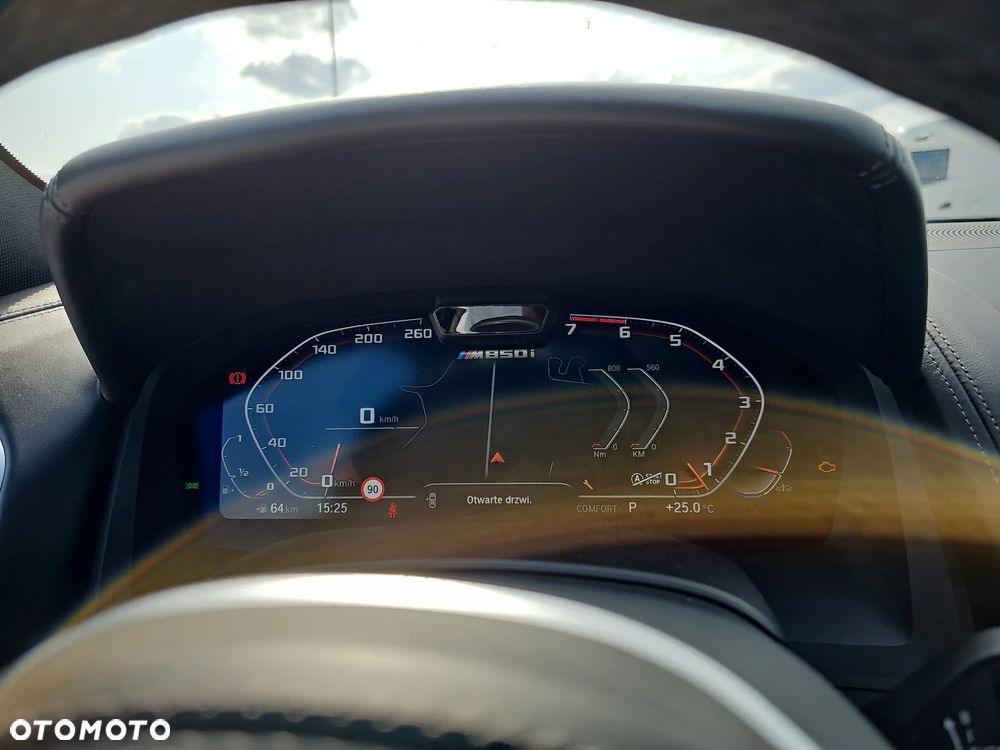 BMW Seria 8 M850i xDrive - 15