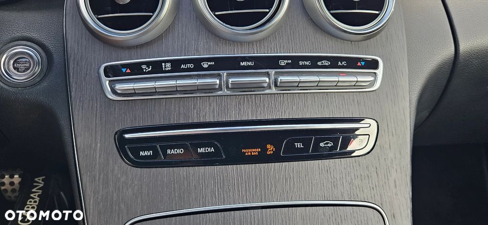 Mercedes-Benz Klasa C 220 d 9G-TRONIC - 29