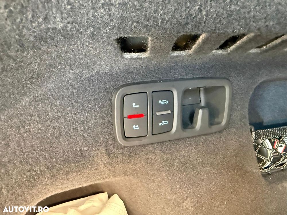 Audi SQ8 4.0 TDI Tiptronic - 31