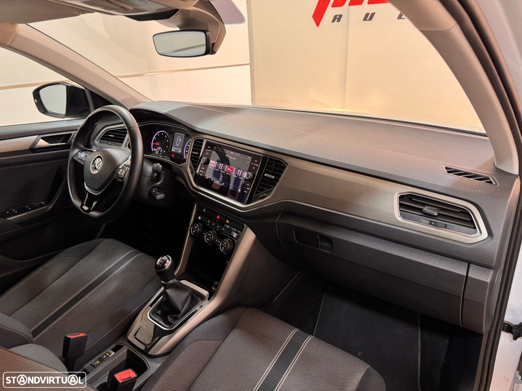 VW T-Roc 1.0 TSI Style - 34
