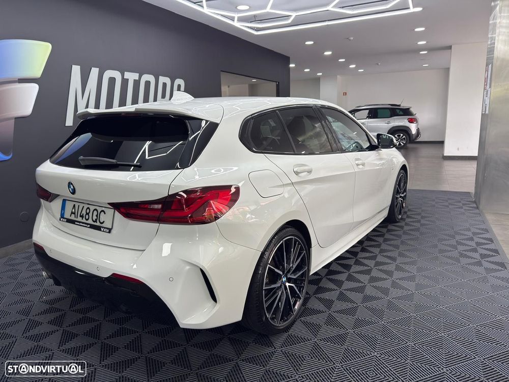 BMW 116 d Pack Desportivo M Auto - 8